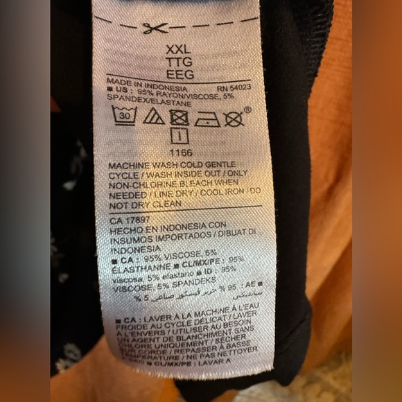 Old Navy flower dress, Rayon XXL - Picture 3 of 4